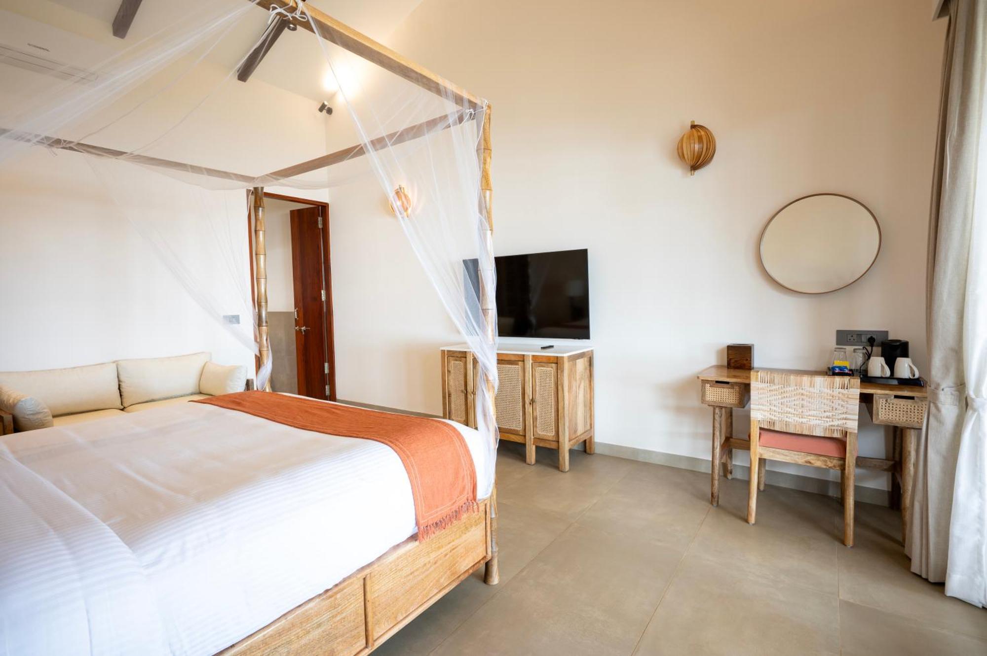 Palma Beach Resort Mandrem Bagian luar foto