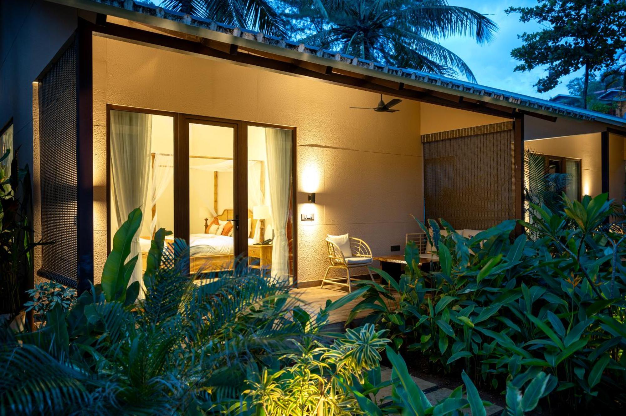 Palma Beach Resort Mandrem Bagian luar foto