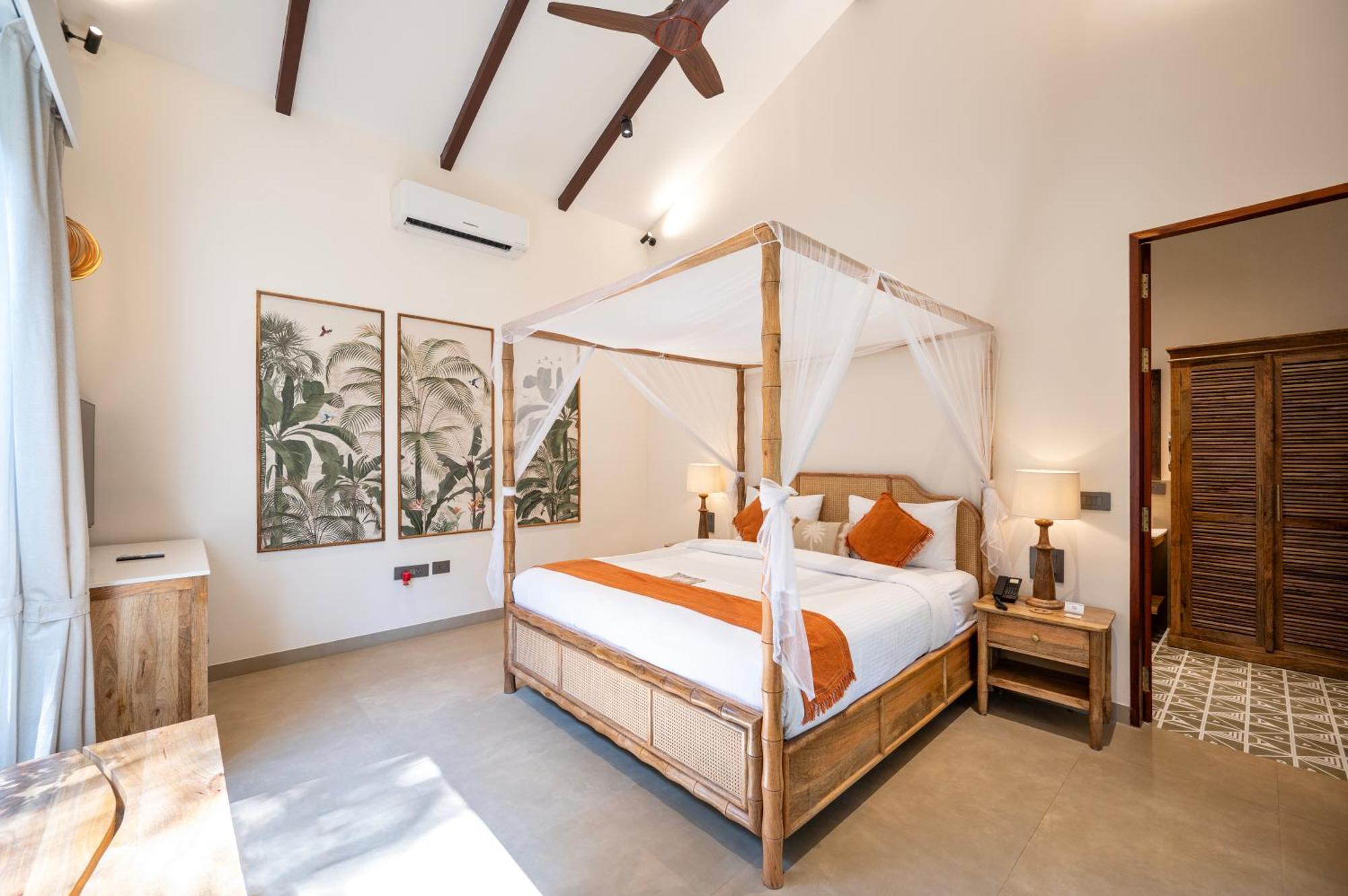 Palma Beach Resort Mandrem Bagian luar foto